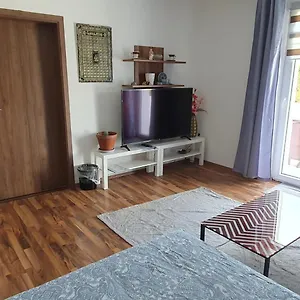 Sanda Mit Kostenlose Park In Bul, Bayern Apartment Burglengenfeld