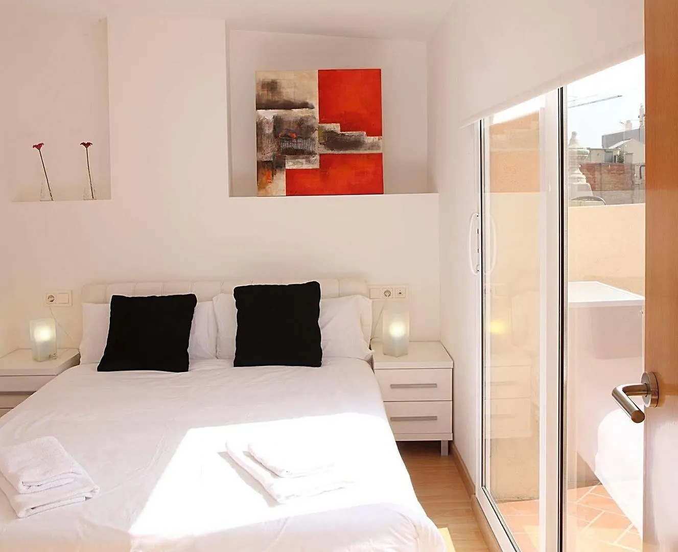 Mh Apartments S. Familia Barcelona 0*,  Spanien