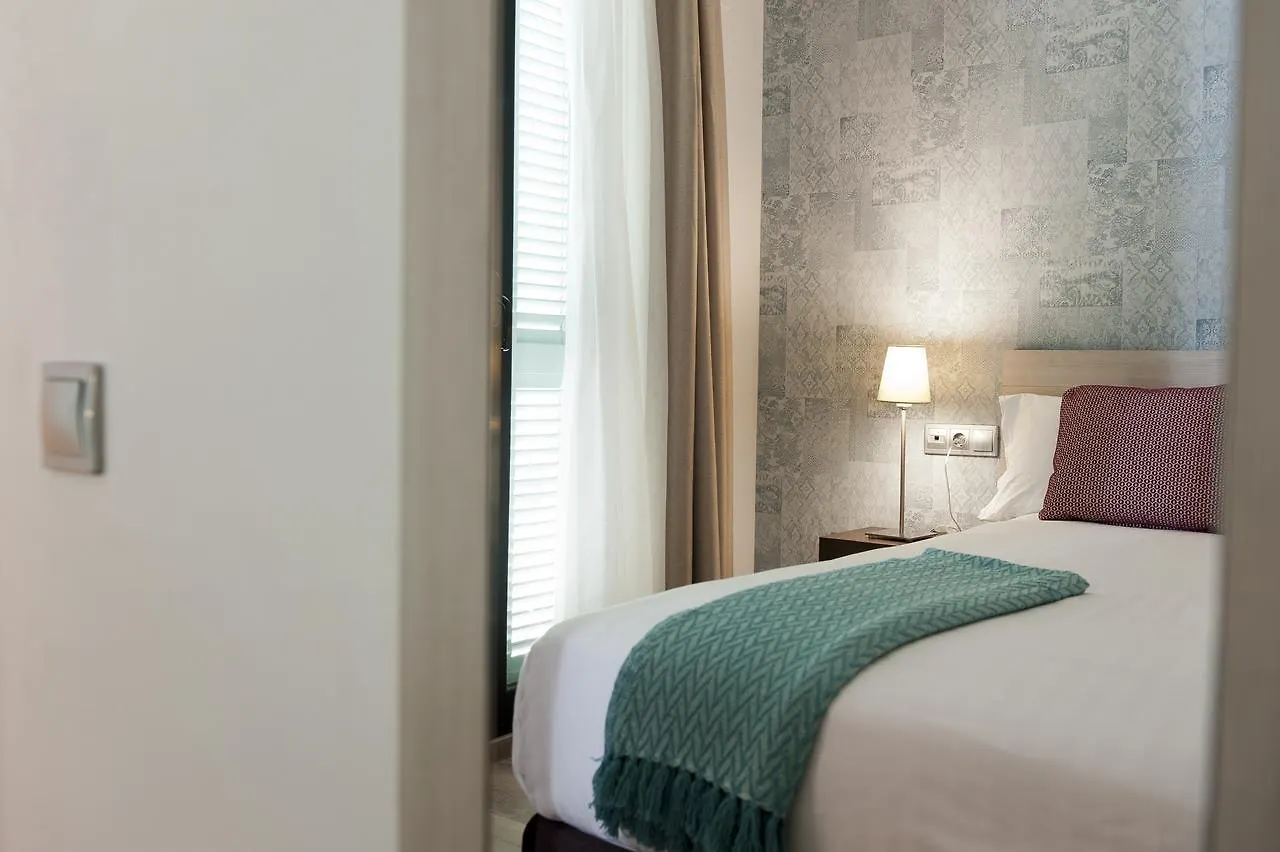 Mh Apartments S. Familia Barcelone Espagne