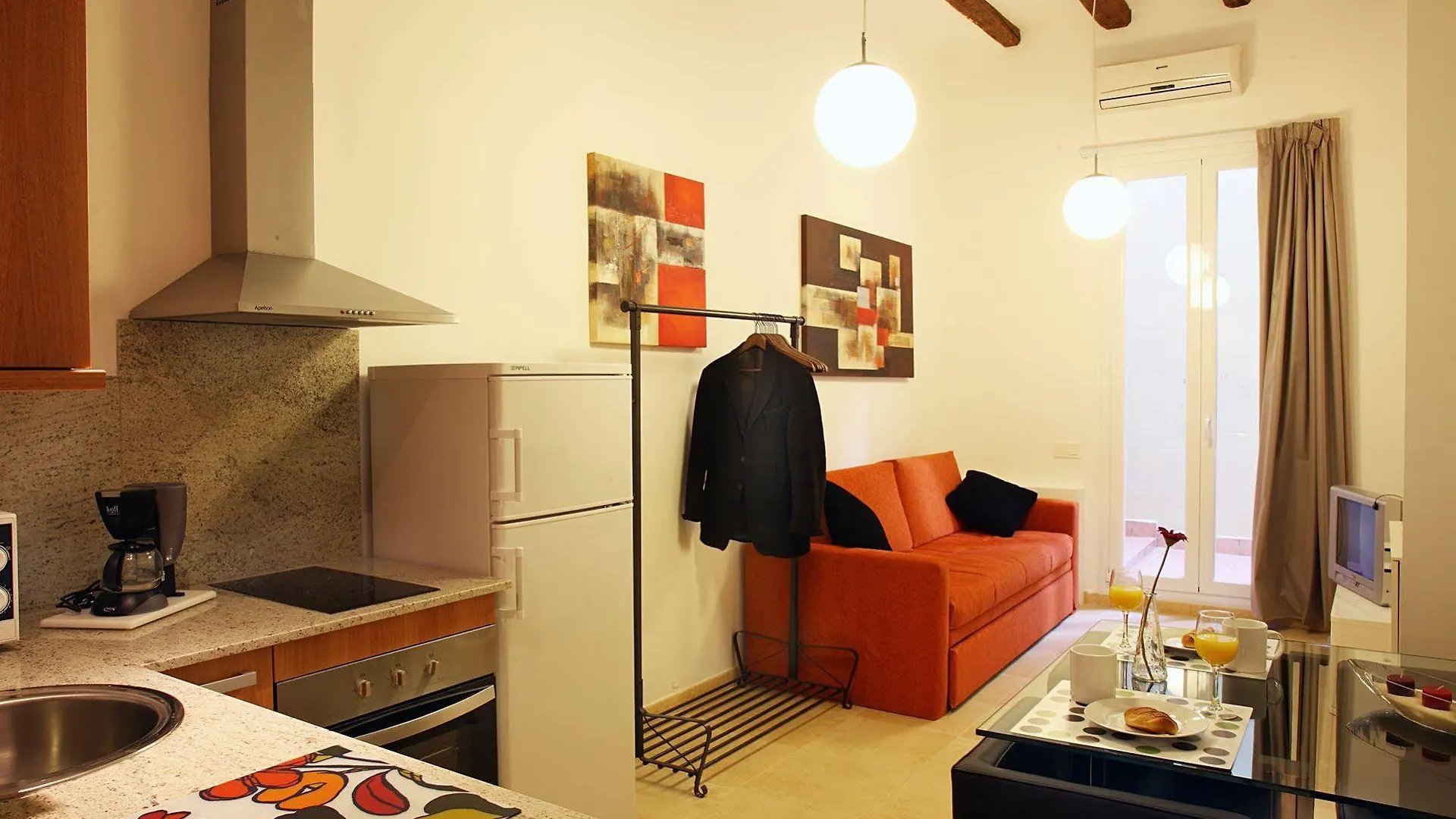 Mh Apartments S. Familia Barcelone