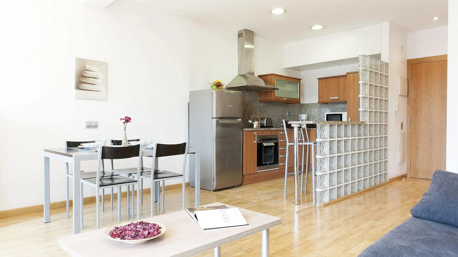 Mh Apartments S. Familia Barcelone 0*,