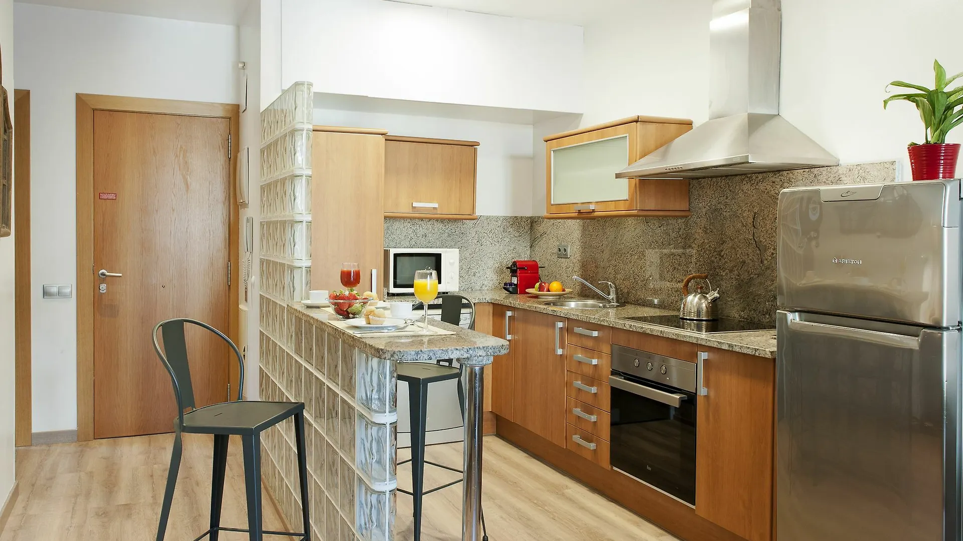 Mh Apartments S. Familia Barcelone 0*,  Espagne
