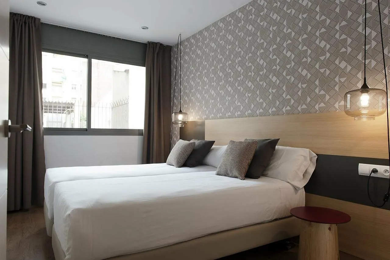 Mh Apartments S. Familia Barcelone
